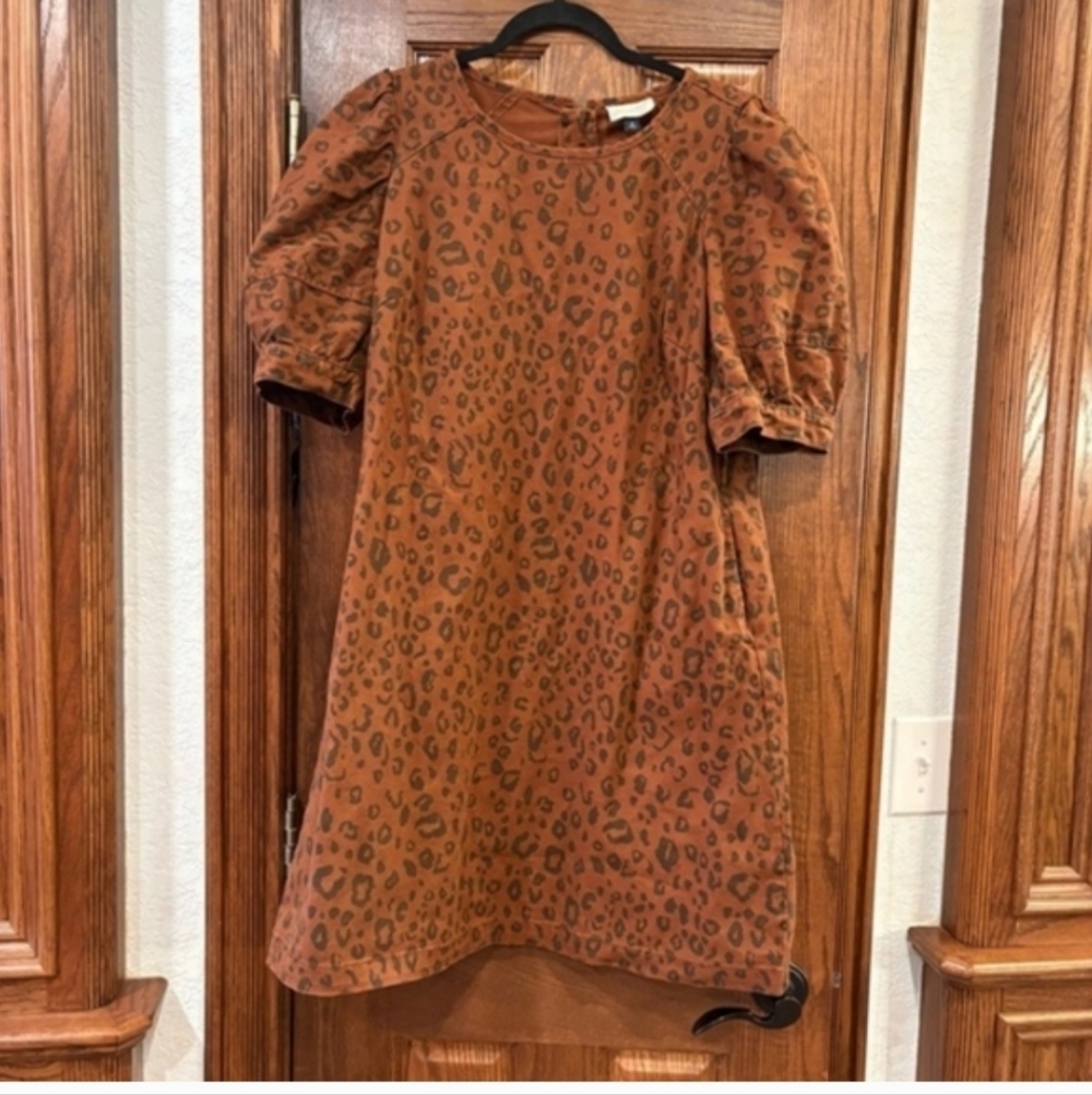 Universal Thread Leopard Dress, EUC - Picture 2 of 4